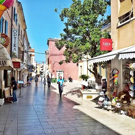 Lägenhet Schoene In Babici Mit Kleiner Terrasse *